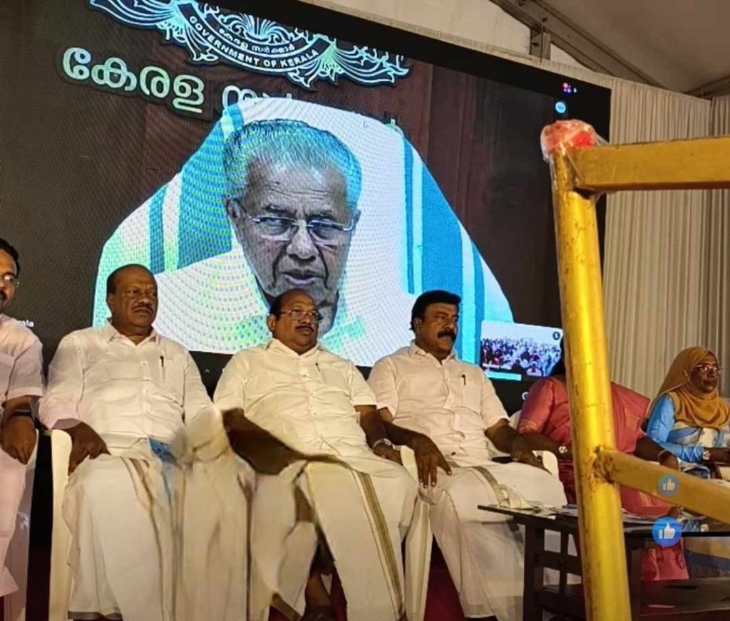 ഇരവിപുരം മേൽപ്പാലം നാടിന് സമർപ്പിച്ചു; ഉദ്ഘാടനം മുഖ്യമന്ത്രി നിർവ്വഹിച്ചു